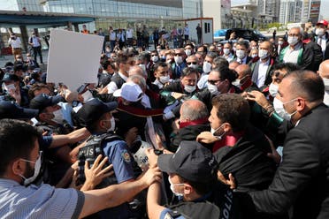 من اعتصام المحامين في اسطنبول (22 حزيران 2020- فرانس برس)