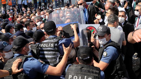 نقابة المحامين ترفض تعديلات أردوغان: لن تكتم أصواتنا