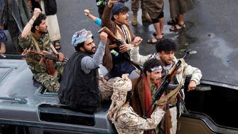 الإرياني: ميليشيات الحوثي تنسق مع القاعدة وداعش