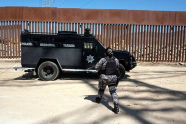 الجدار الحدودي مع المكسيك