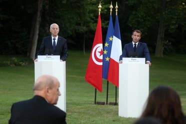 الرئيسان الفرنسي إيمانويل ماكرون والتونسي قيس سعيد