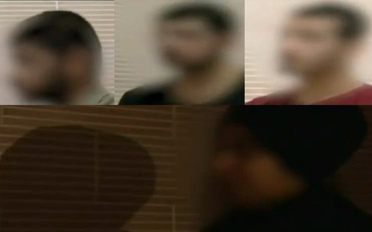 الزوجة في الأسفل والولدان والجار المتورط معهم بالجريمة