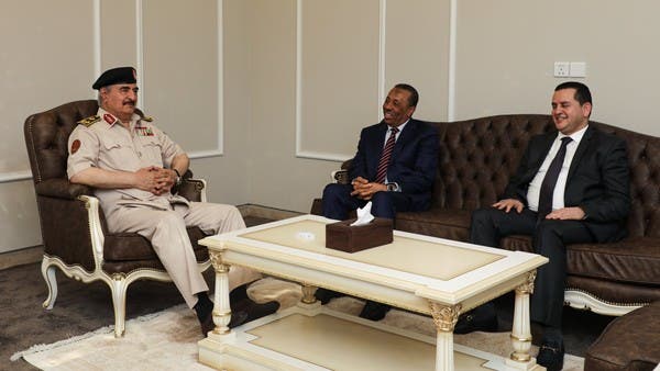 حفتر يبحث مع الثني تفعيل إعلان القاهرة وإنهاء العدوان الخارجي