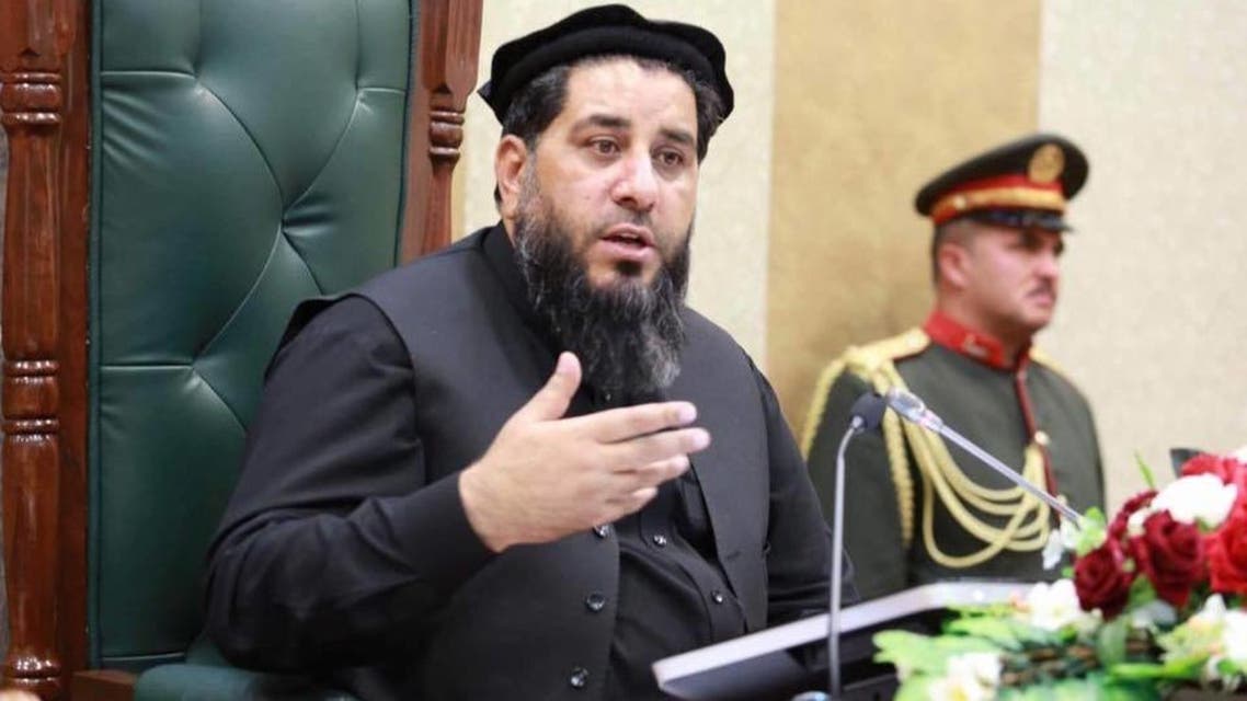نمایندگان طالبان میگویند، براساس امضای توافقنامه صلح با آمریکا، باید پنج هزار زندانی شان و یک هزار زندانی دولت افغانستان آزاد شوند پس از آن مذاکرات بینالافغانی صلح آغاز خواهد شد. این توافقنامه صلح میان آمریکا و طالبان بتاریخ 29 فوریه 2020 در دوحه قطر امضا شد.