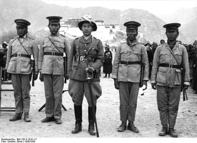 قوات جيش التبت عام 1938
