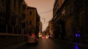 انقطاع للكهرباء في لبنان (رويترز)