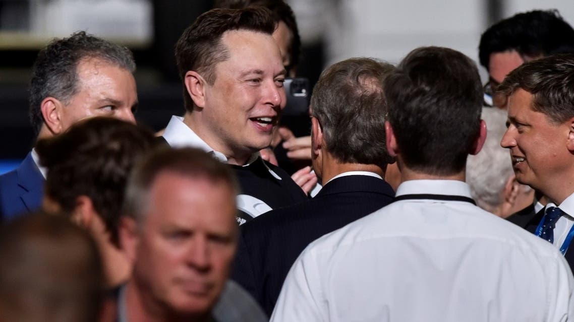 2020-05-30T220532Z_874708525_RC2AZG96BI7K_RTRMADP_3_SPACE-EXPLORATION-SPACEX-LAUNCH