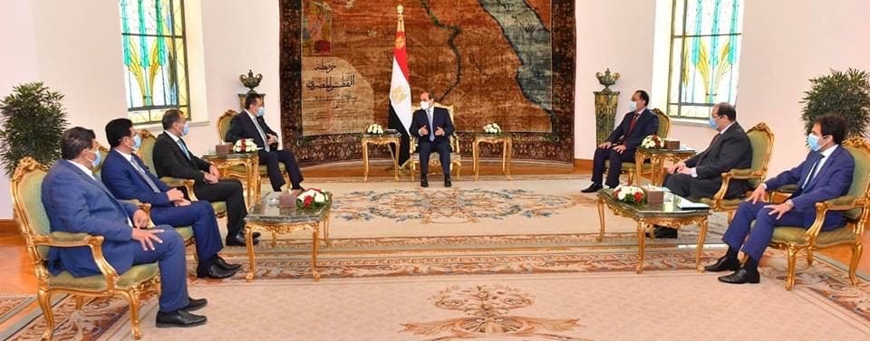 جانب من لقاء الرئيس المصري عبدالفتاح السيسي لرئيس وزراء اليمن