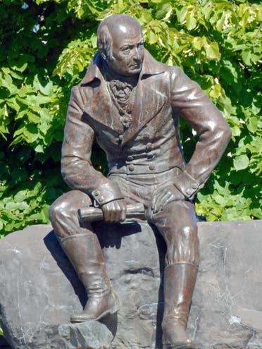 تمثال ألكسندر بارانوف