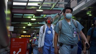  امریکا : کرونا وائرس کے سبب ایک دن میں 1000 کے قریب اموات ، ٹرمپ کا ماسک لگانے کا مطالبہ