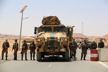الجيش التونسي قرب الحدود مع ليبيا