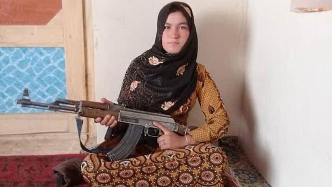 Afghanistan: Qamer gull