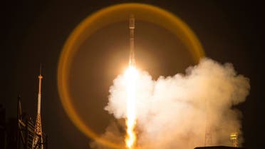 A Soyuz-2.1b launch vehicle takes-off with another 34 OneWeb satellites from the Baikonur Cosmodrome in Kazakhstan, Kazakhstan, Saturday, March 21, 2020. (File photo: AP)