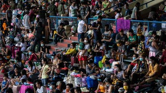 Coronavirus: Thousands of Filipinos stranded in crammed baseball stadium