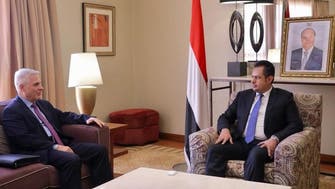 رئيس حكومة اليمن يطالب بالحزم مع مراوغات الحوثي حول "صافر" 