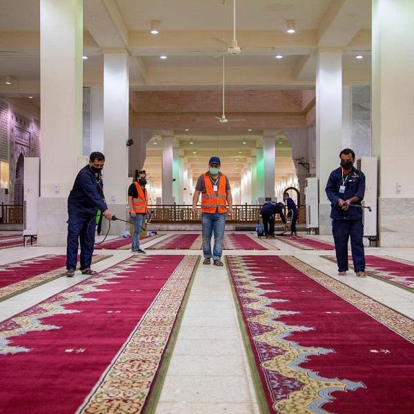 تجهيز مسجد نمرة وفق الإجراءات الاحترازية لاستقبال الحجاج