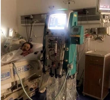 خالد سامي خلال تواجده في العناية المركزة العام الماضي