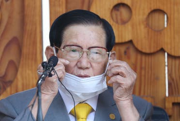 Lee Man-hee, leader of the Shincheonji Church of Jesus, speaks during a press conference at a facility of the church in Gapyeong on March 2, 2020. (AFP)