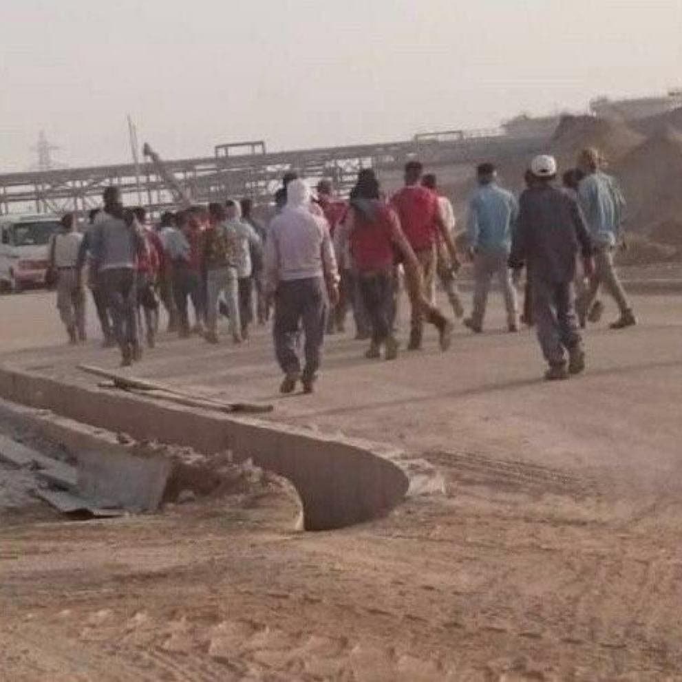 إضراب مصافي النفط في إيران مستمر.. ولا مال لدفع الرواتب
