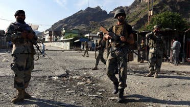 هیأت افغانستان برای بررسی حملات موشکی نظامیان پاکستانی وارد قندهار شد