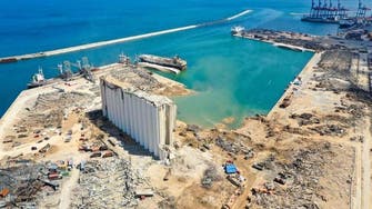 الكويت تعيد بناء صومعة الحبوب المدمرة في لبنان