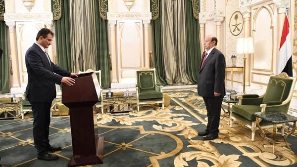محافظ عدن الجديد يؤدي اليمين.. فمن هو؟