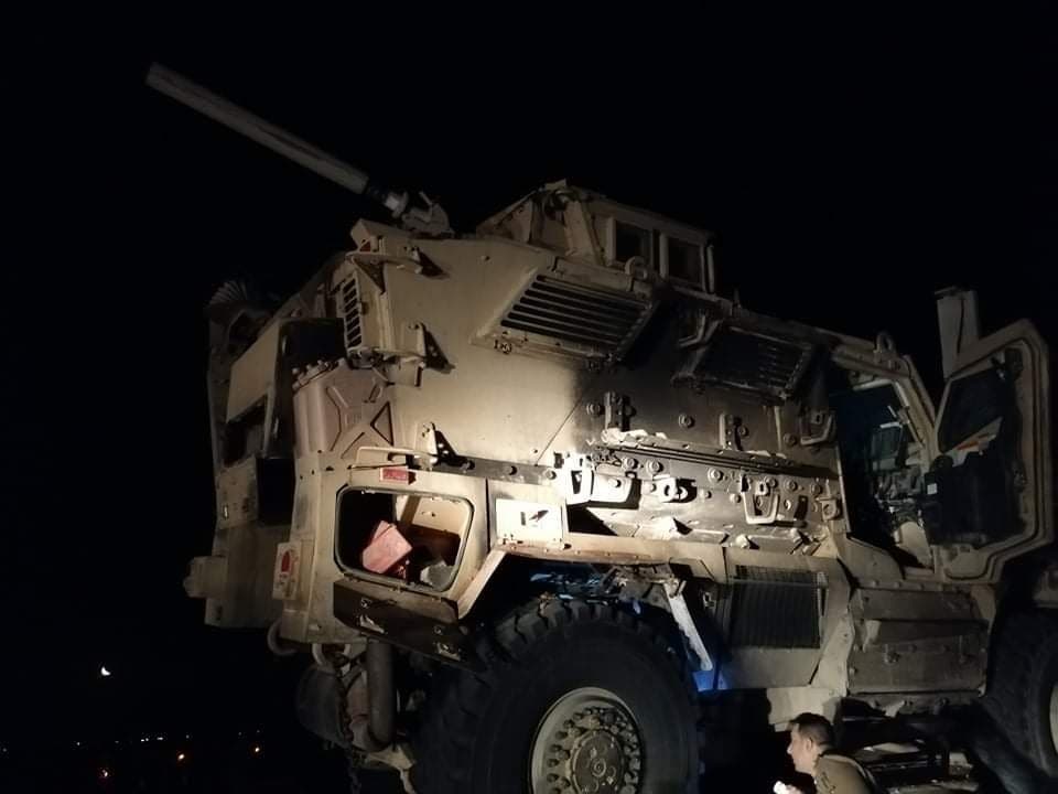 صور استهداف رتل تابع للجيش الأميركي بعبوة ناسفة في العراق