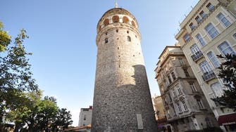 لقطات "هدم" أثناء ترميم برج تاريخي بإسطنبول تثير الجدل