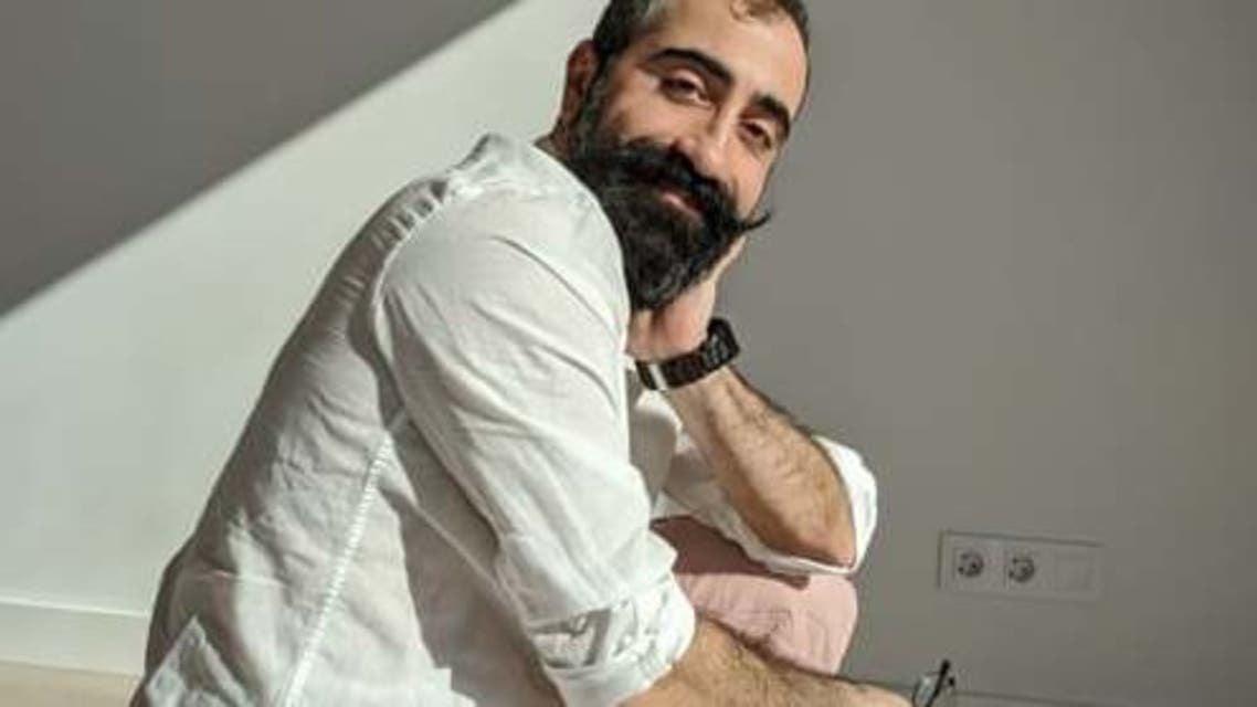 Behdad Esfahbod