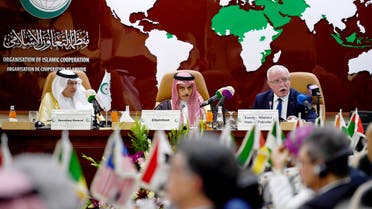 Palestinian Foreign Minster Riyad al-Maliki (R) delivers a speech during an emergency ministerial meeting of the Organisation of Islamic Cooperation (OIC) in Jeddah on February 3, 2020, to address US President Donald Trump's Middle East plan. 