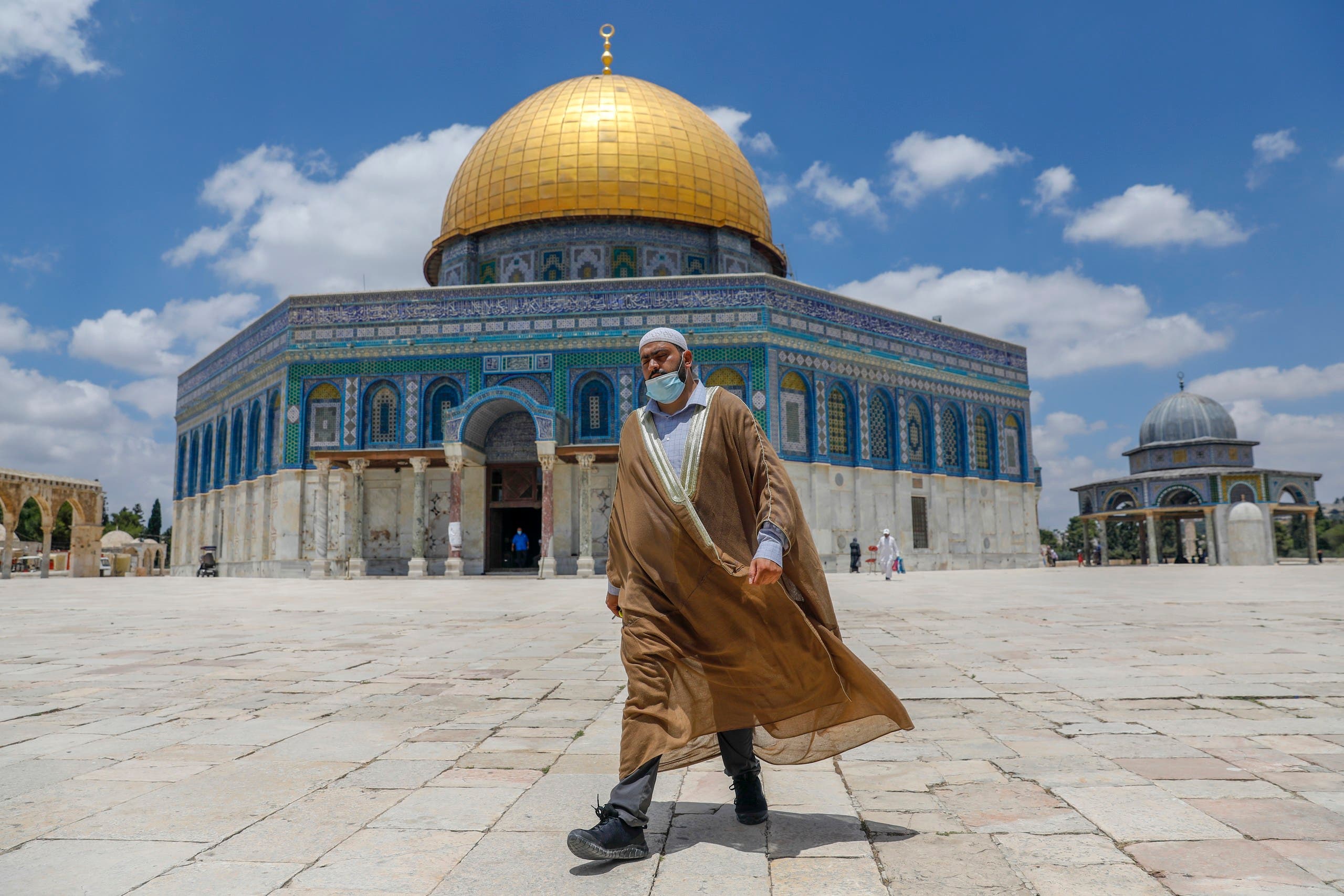 Jewish Worshippers Enter Pray At Al Aqsa In Jerusalem Despite Coronavirus Lockdown Al Arabiya English