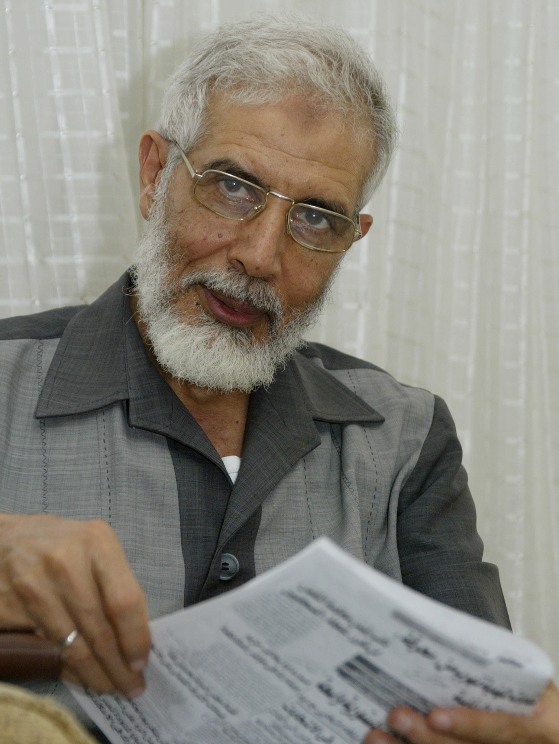 محمود عزت