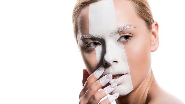 هذا ما يجعل البشرة المختلطة متقلّبة في ظروفها وحاجاتها