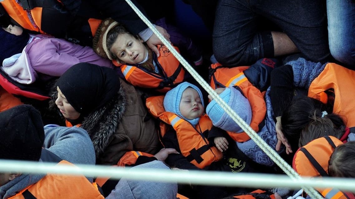 صورة لمهاجرين من تركيا إلى اليونان - أرشيفية