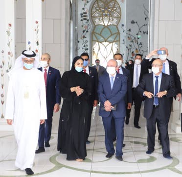 Head of Israel’s National Security Council visits UAE’s Sheikh Zayed Grand Mosque. (WAM)