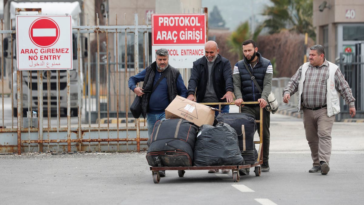تركيا تمنع السوريين من زيارة بلدهم في الأضحى.. إلا بحالتين