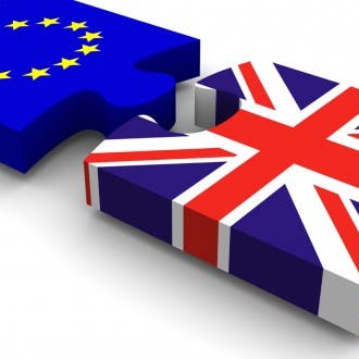 استئناف المفاوضات التجارية وسط تصاعد الخلافات بين بريطانيا وأوروبا