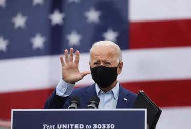 Democratic US presidential nominee Joe Biden waves at a campaign event in Michigan, Sept. 9, 2020. (Reuters)