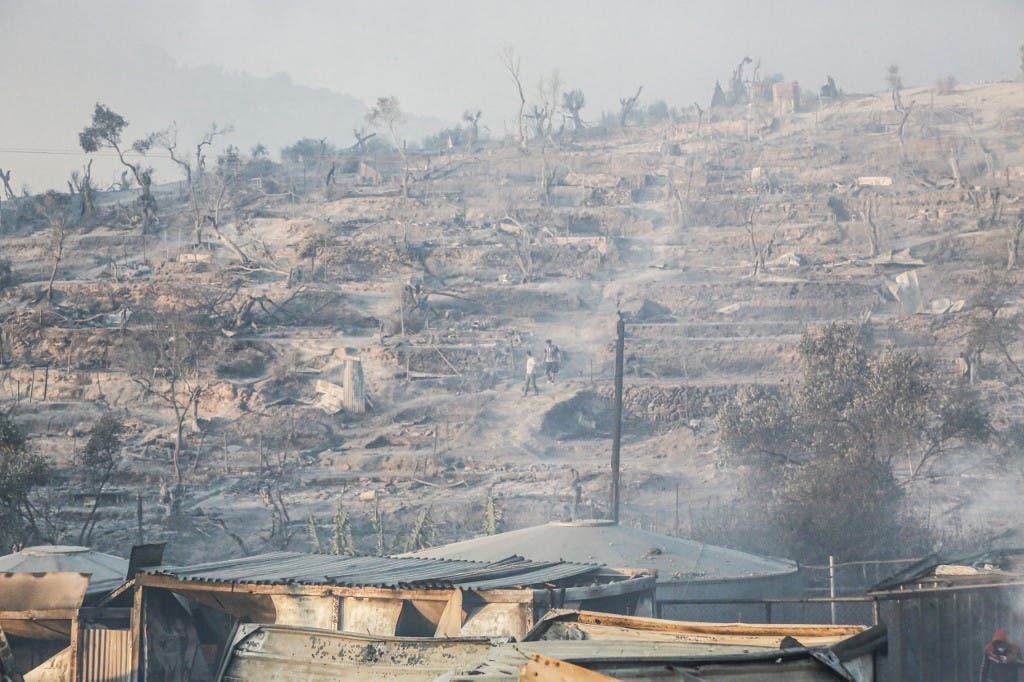 حريق في مخيم موريا بجزيرة ليسبوس اليونانية - فرانس برس 9 سبتمبر