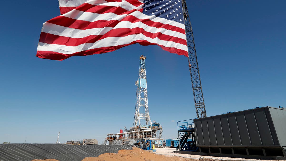 الولايات المتحدة تمنح الضوء الأخضر لزيادة إنتاج شركات النفط الأميركية