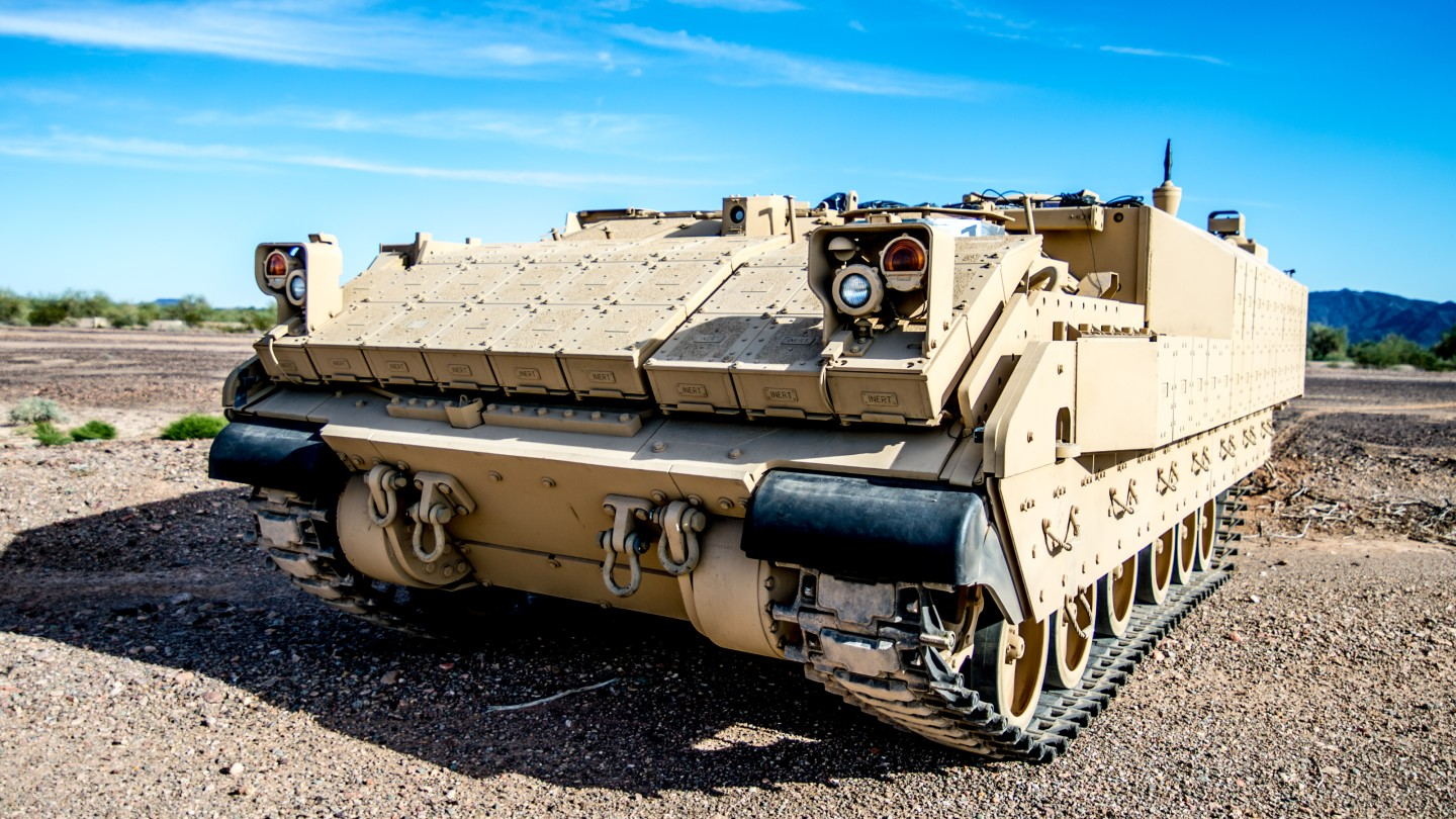 المركبة المصفحة AMPV