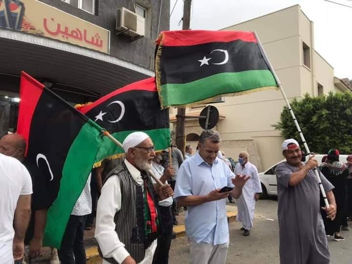 بداية احتجاج في طرابلس