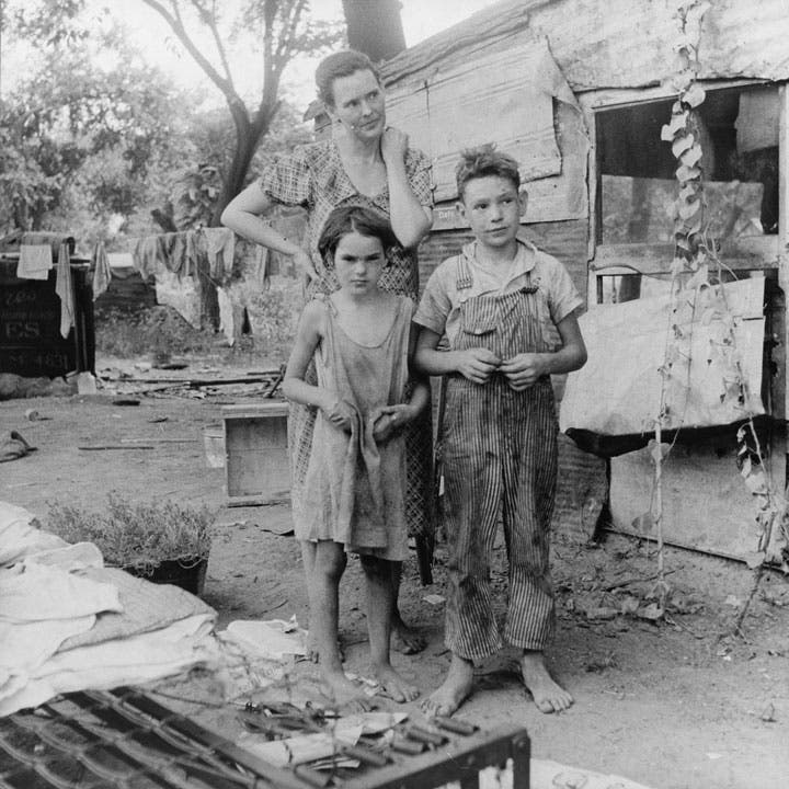 صورة لعائلة أميركية تشردت بسبب الأزمة الإقتصادية