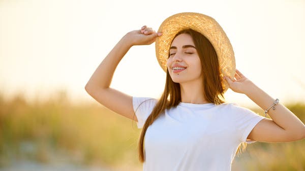 هذه أبرز مشكلات البشرة في فصل الخريف.. وكيف نتجنبها؟