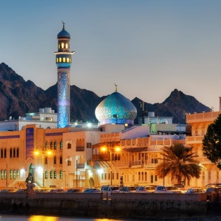 هل ضريبة القيمة المضافة كافية لإنقاذ اقتصاد سلطنة عمان؟