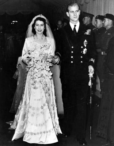 ملكة بريطانيا يوم زفافها في العام 1947