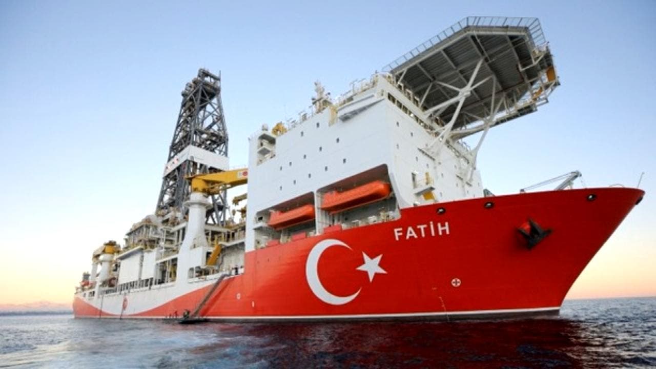 سفينة تركية في المتوسط