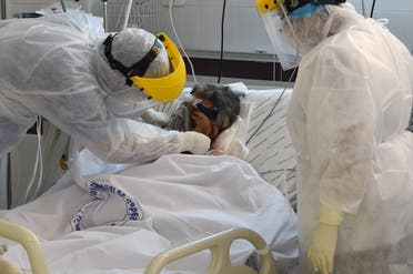 مصاب بكورونا في أحدى مستشفيات تونس 