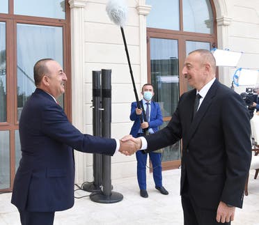 تشاويش أوغلو مع نظيره الأذربيجاني في باكو في 6 أكتوبر الحالي