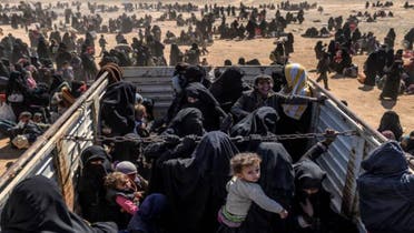 من عائلات داعش بالهول